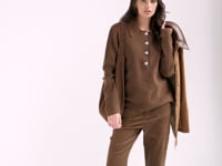 Elle · Ashtyn — Brown Fit